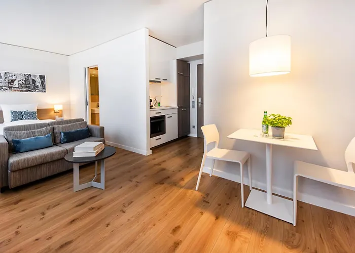 Brera Serviced Frankfurt Oper Aparthotel 4*
